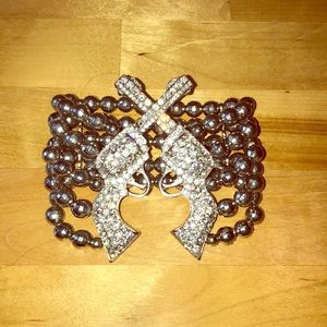 🌟SALE 2 for 20🌟Adorable gun bracelet 😎